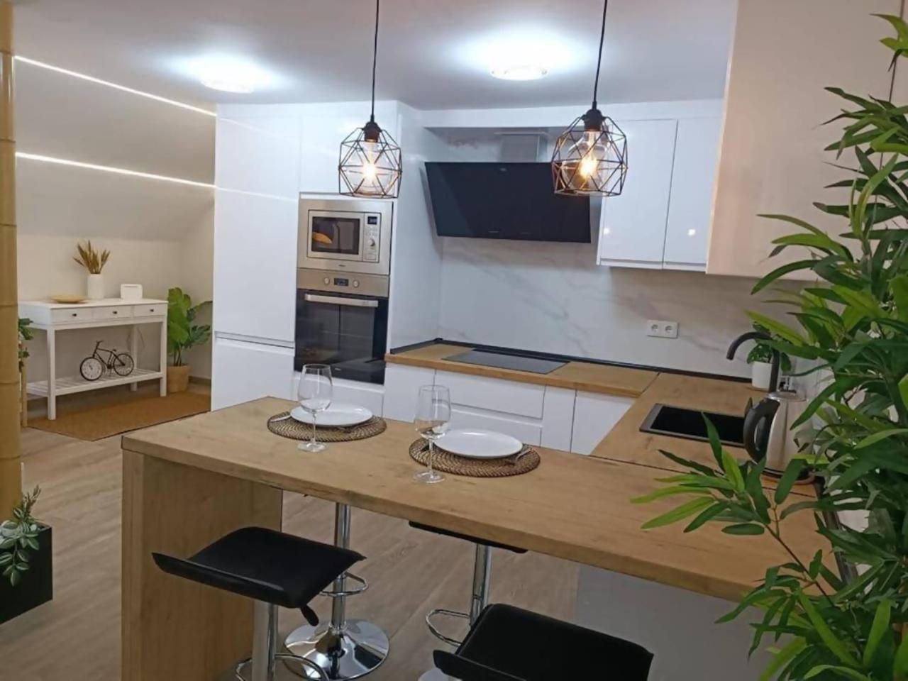 Apartamento Ryr Padron Bagian luar foto