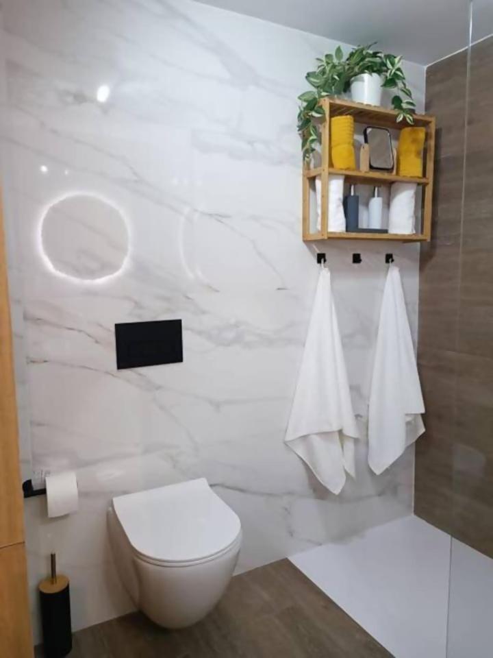 Apartamento Ryr Padron Bagian luar foto
